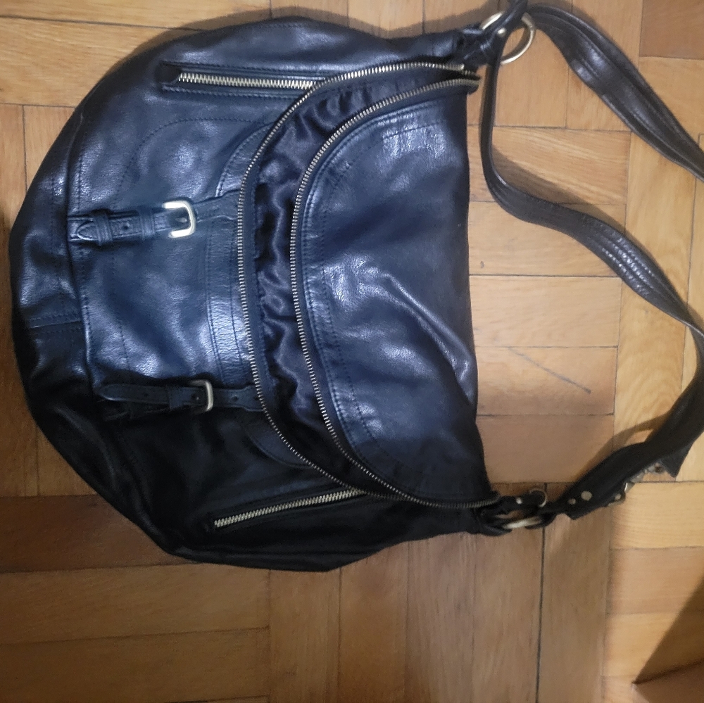 Sabina Black leather bag